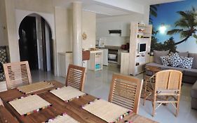 Stunning Loft With Pools Near The Beach
